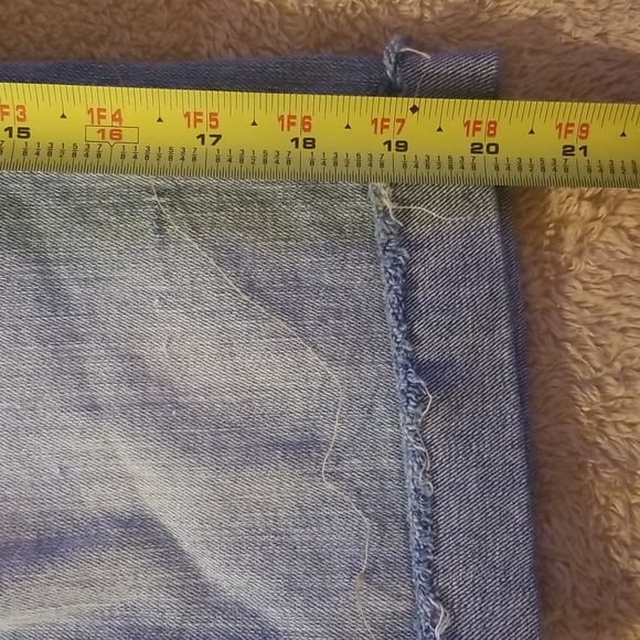 Black Daisy Kate - Picture 8 of 10